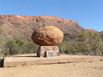 Grave of Rev. John Flynn, Alice Springs (image)