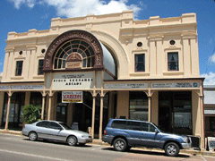 Stock Exchange Arcade image