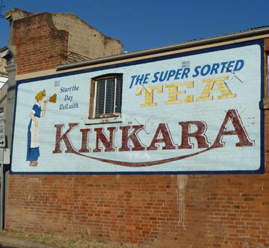 Kinkara Tea advertisement, Canowindra, NSW (image)