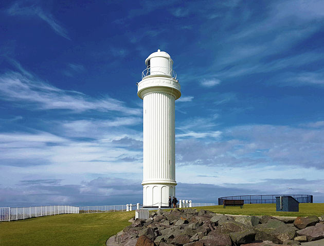 Flagstaff Point Lighthouse, Wollongong, NSW (image)