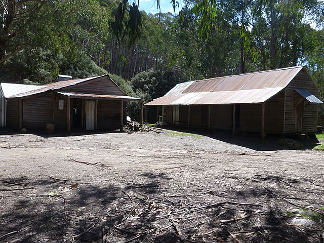 Ridgeback Hut, Victorian Alps, Australia (image)