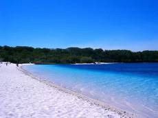 Lake McKenzie, Fraser Island (image)